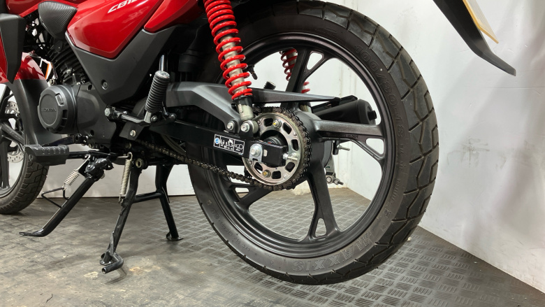 Honda CB125F (24MY)